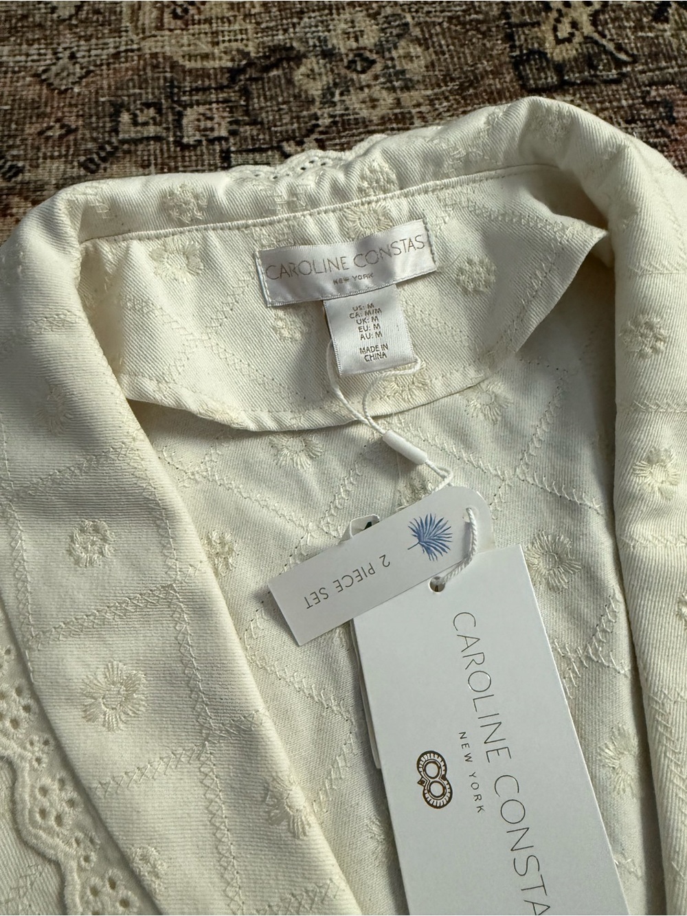 ☀️ BNWT Caroline Constas Cream Cotton Eyelet Shorts Set Sz M - Picture 5 of 6